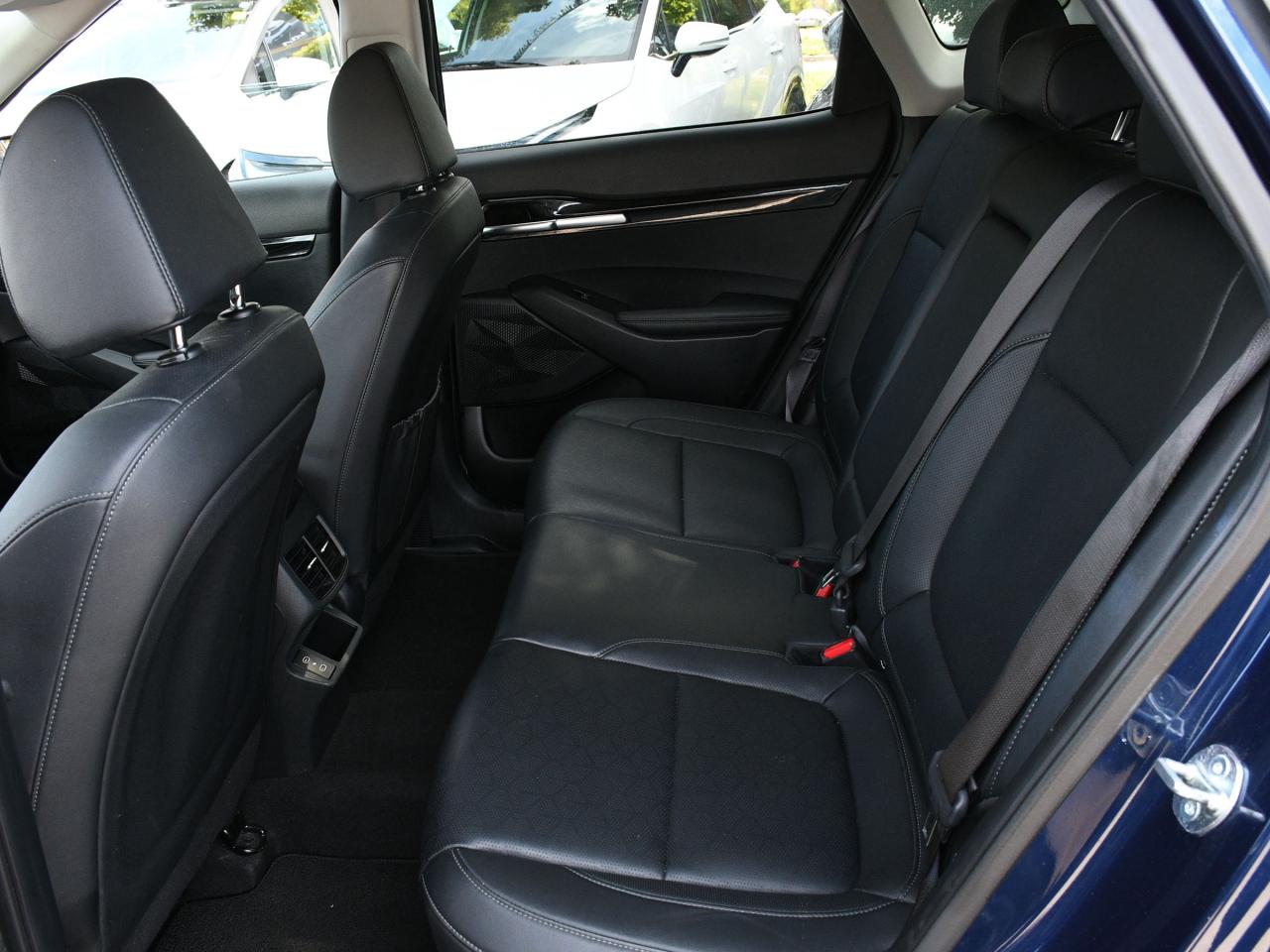 2024 Kia Seltos EX CPO   Bluetooth   Heated Steering Wheel   Moonr Photo