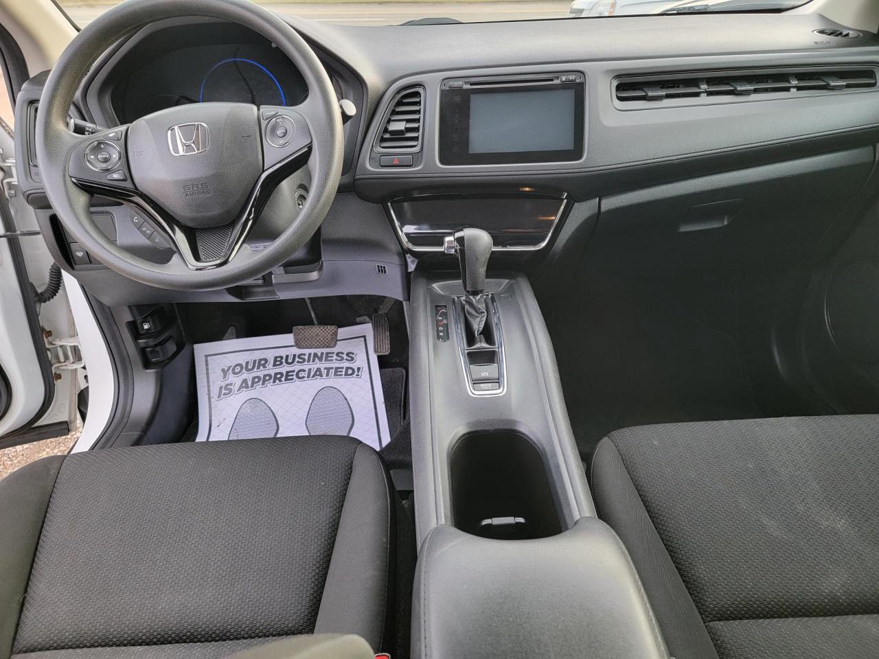 2016 Honda HR-V LX Photo