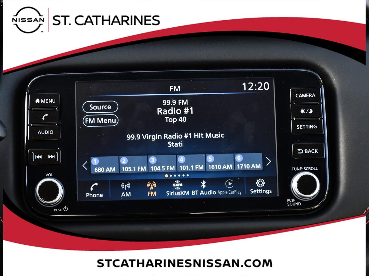 2023 Nissan Kicks SR Photo