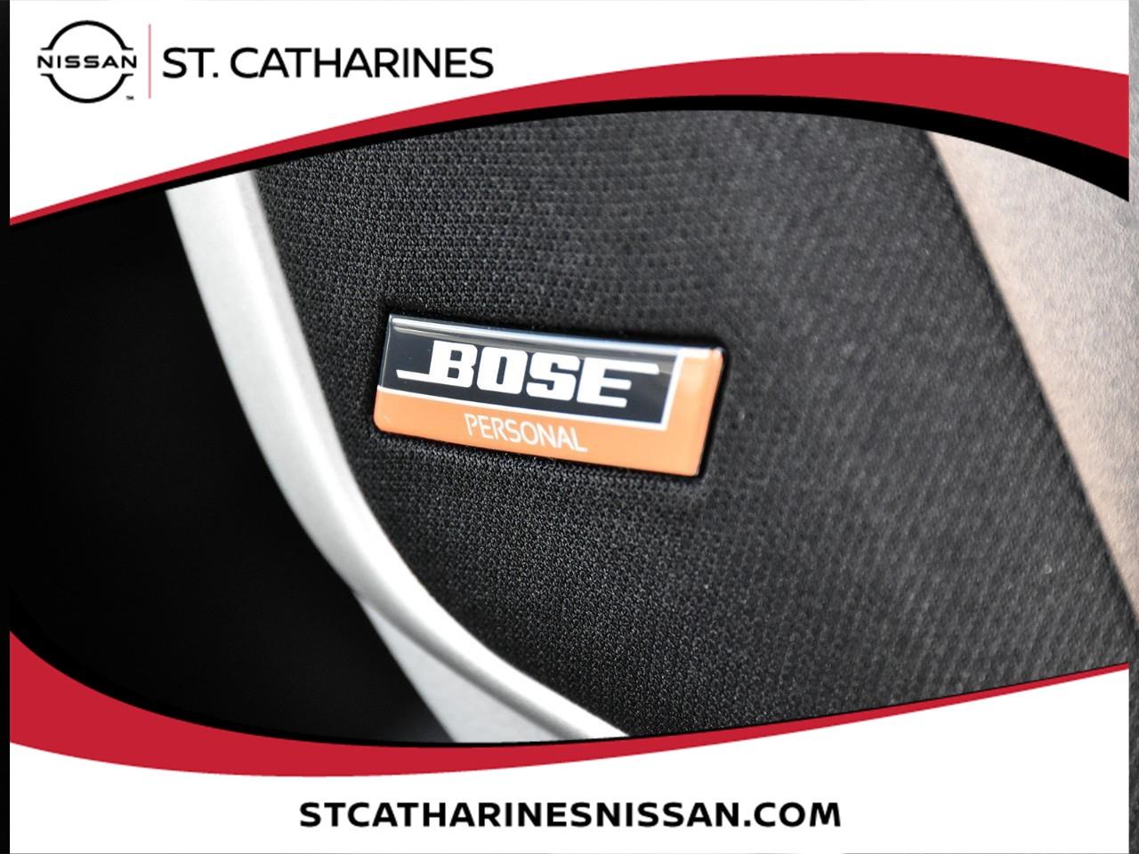 2023 Nissan Kicks SR Photo