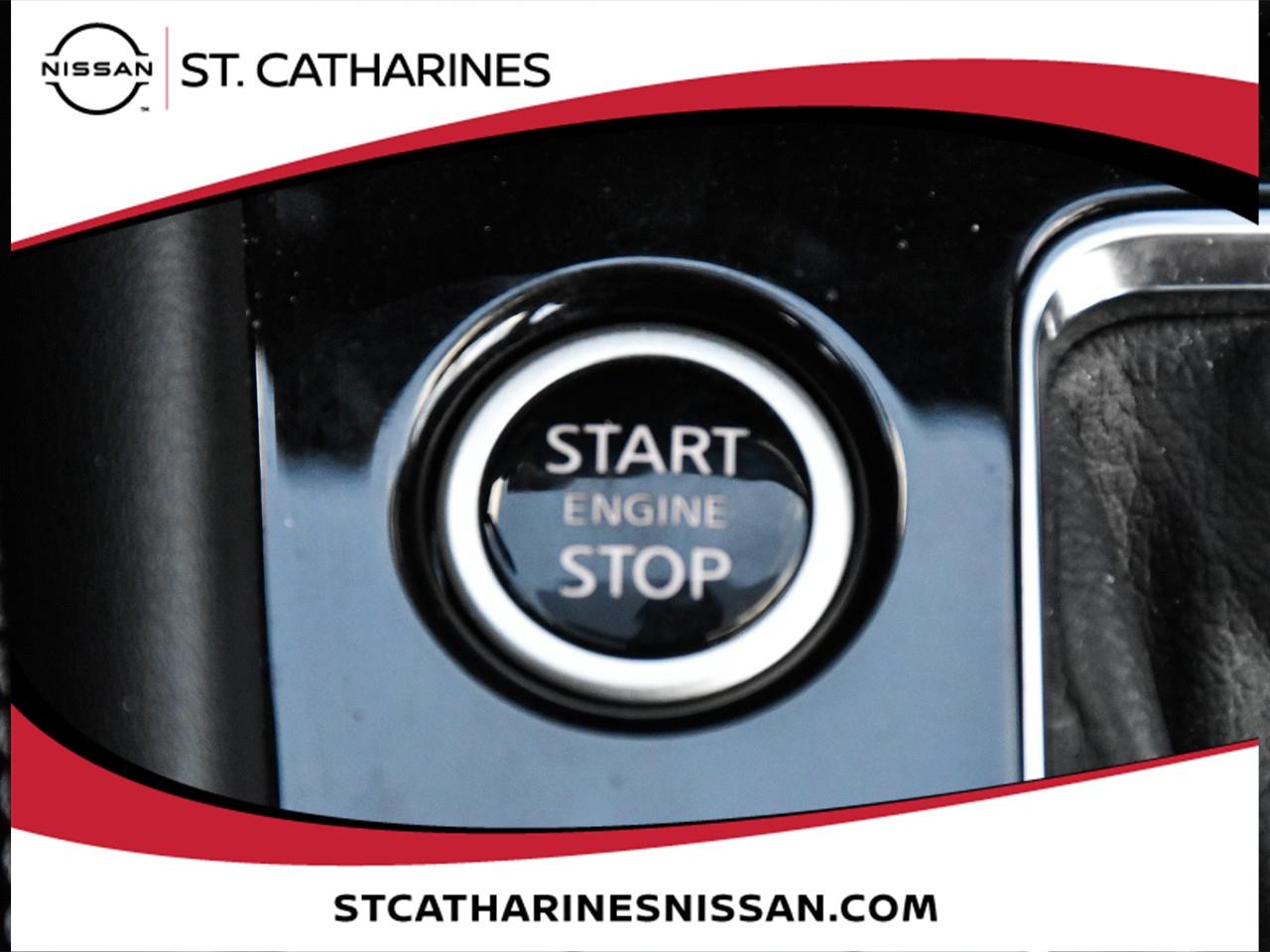 2023 Nissan Kicks SR Photo