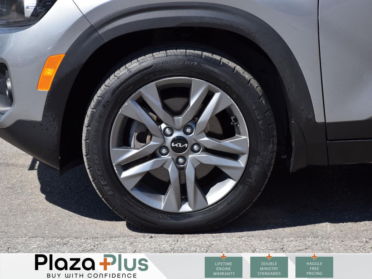 2022 Kia Seltos LX Certified   One Owner   Backup Camera   Bluetoo Photo