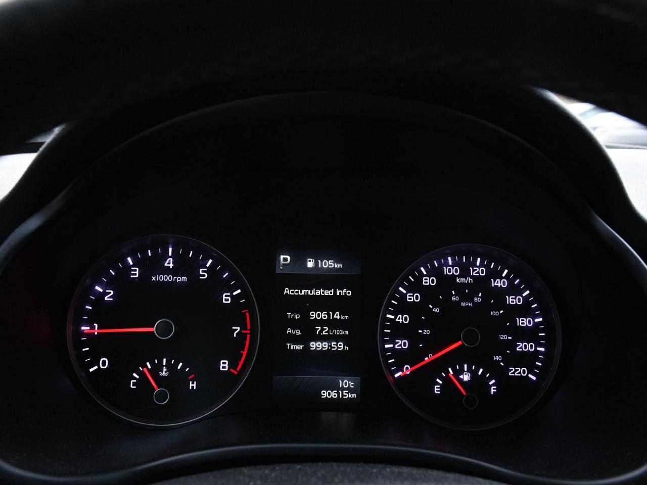 2023 Kia Rio 5-door EX Premium CERTFIED ALLOY WHEELS  ELECTRONIC STABI Photo