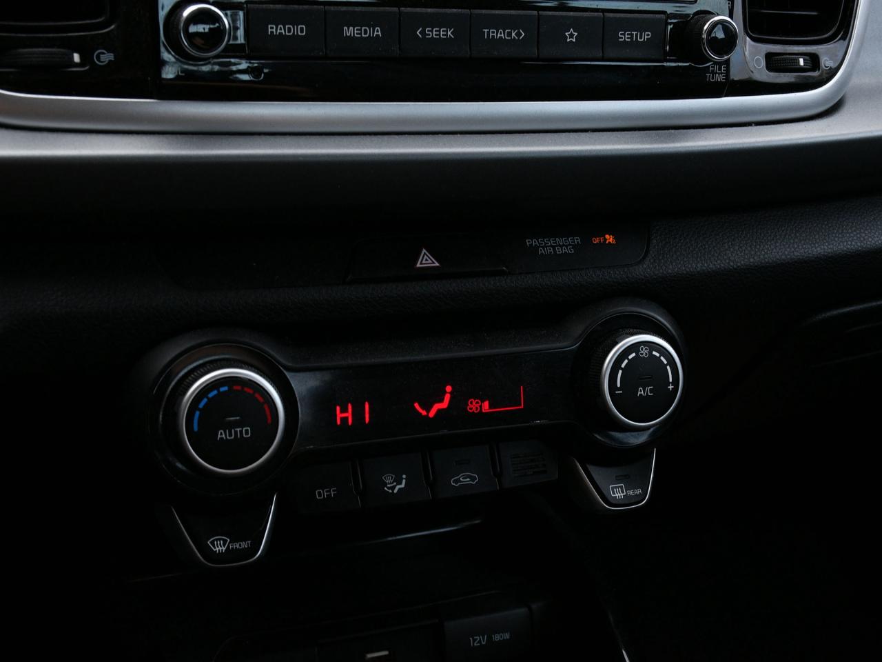 2023 Kia Rio 5-door EX Premium CERTFIED ALLOY WHEELS  ELECTRONIC STABI Photo