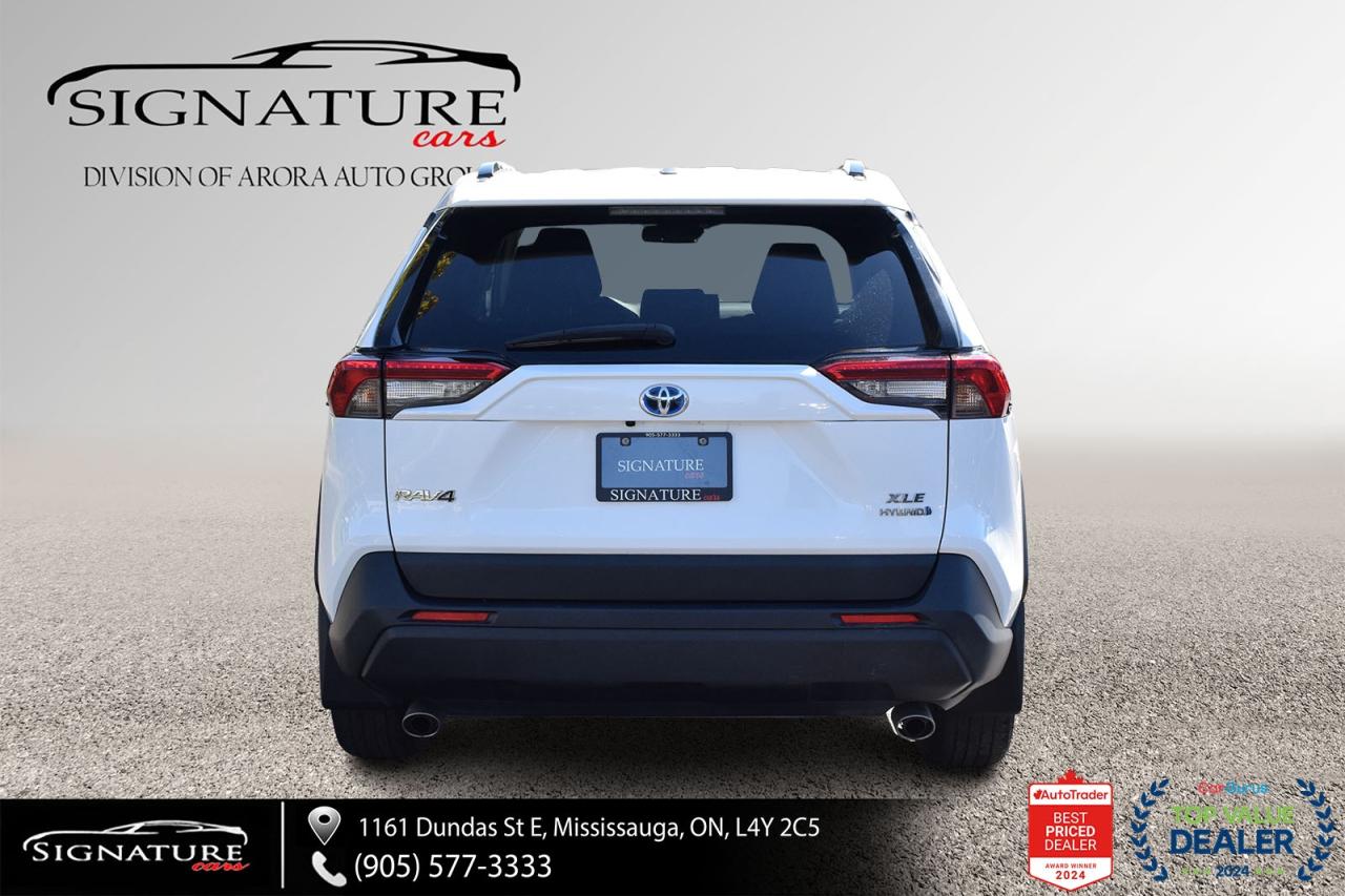 2022 Toyota RAV4 Hybrid XLE AWD / NO ACCIDENT /SUNROOF / CARPLAY / BSM Photo4