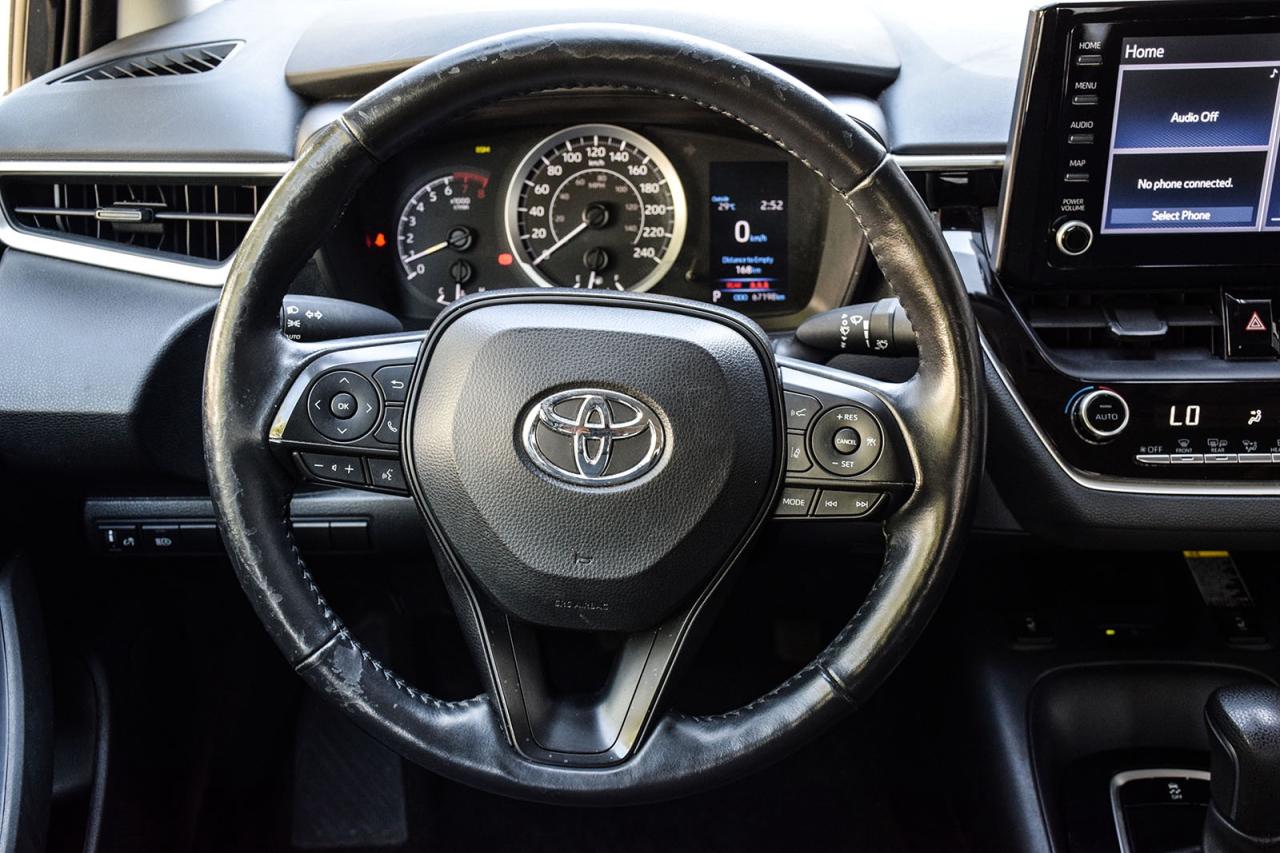 2022 Toyota Corolla LE UPGRADE / NO ACCIDENT / SUNROOF / CARPLAY/BSM Photo