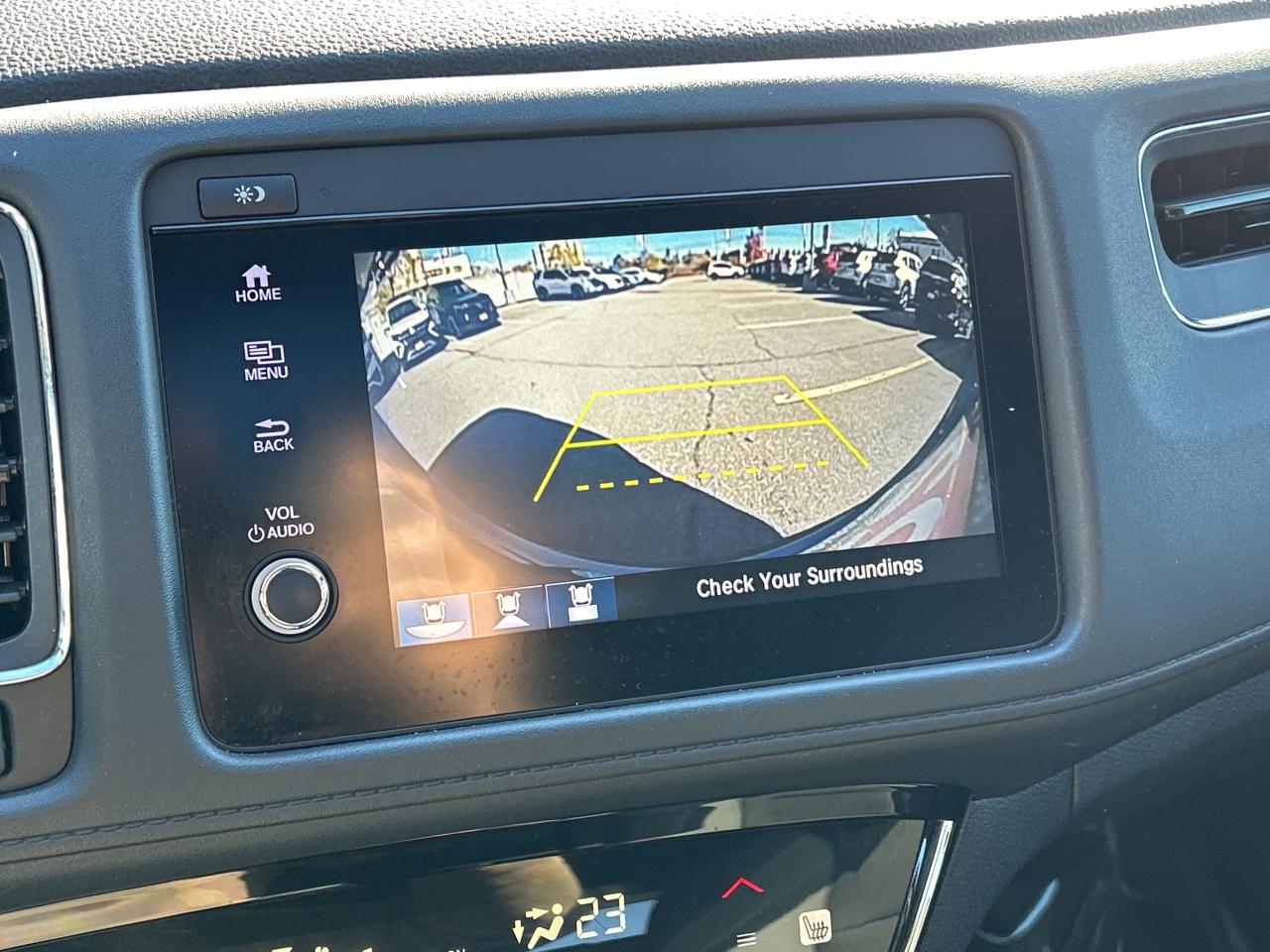 2022 Honda HR-V Sport CarPlay Rear Cam Sunroof Heated Seats Photo