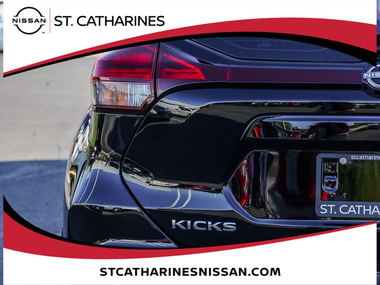 2024 Nissan Kicks SR Photo