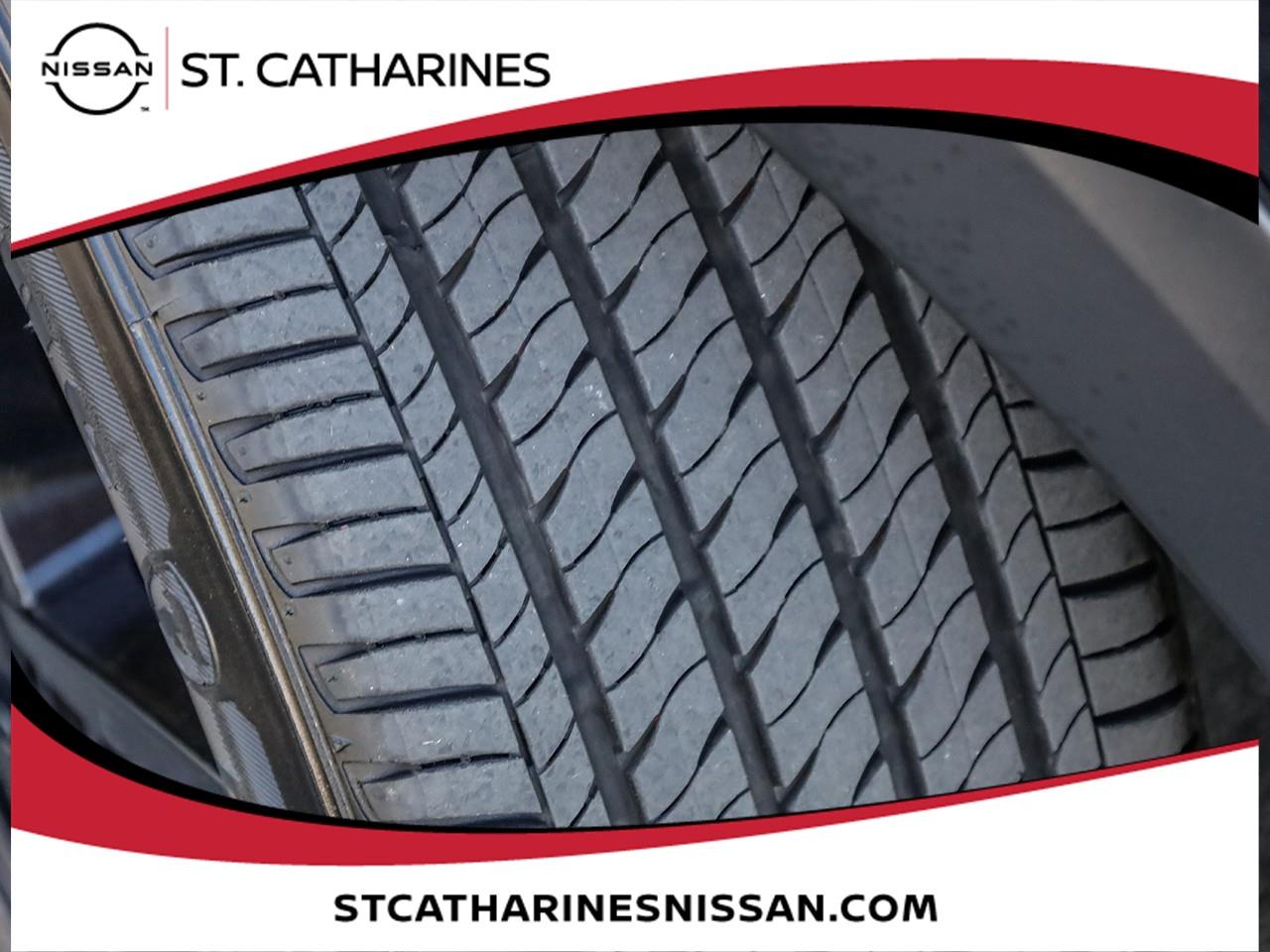 2024 Nissan Kicks SR Photo