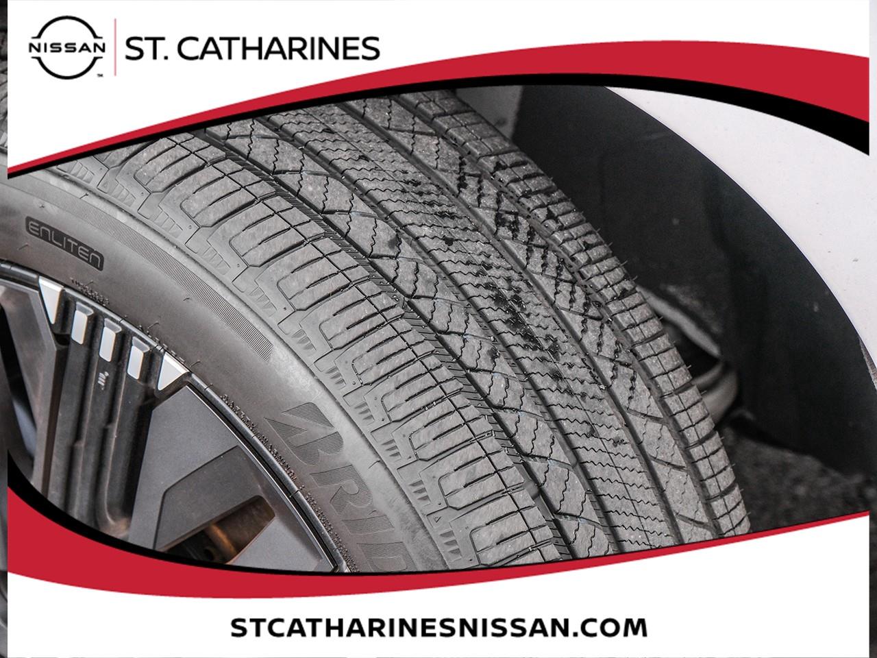 2025 Nissan Murano Platinum Photo