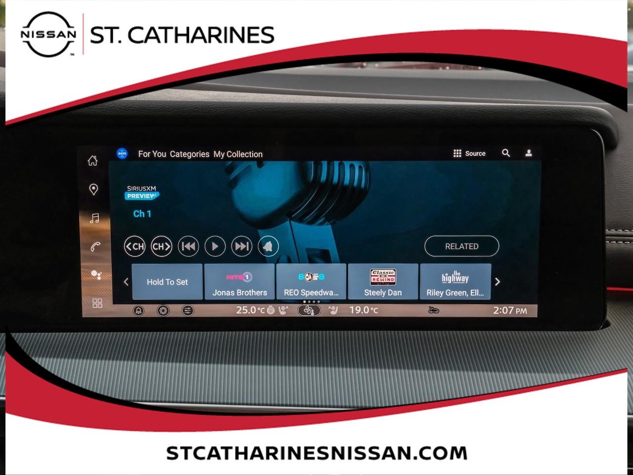 2025 Nissan Murano Platinum Photo