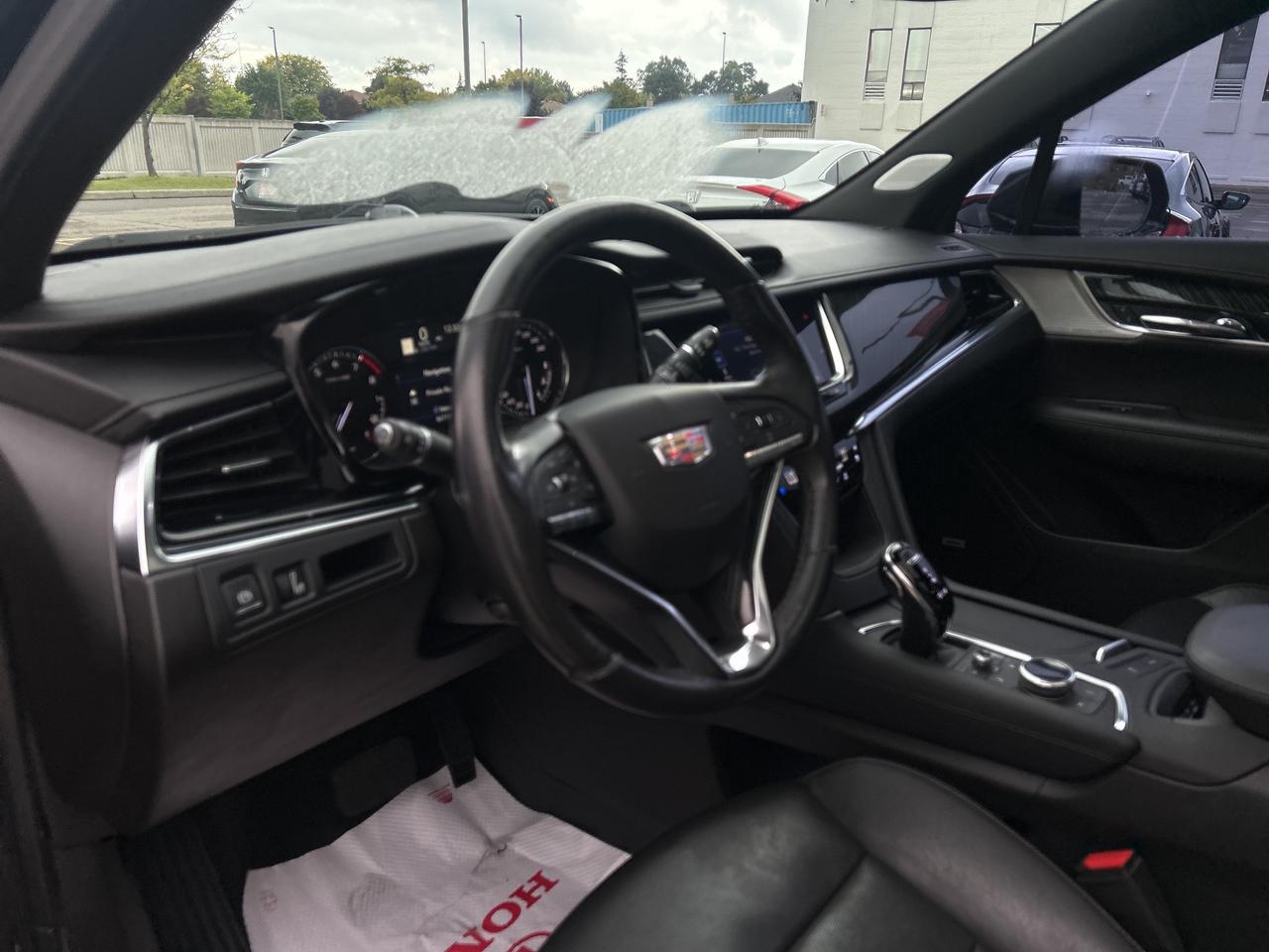 2021 Cadillac XT6 Premium Luxury Nav Carplay Lane Keep 6 Seats Photo