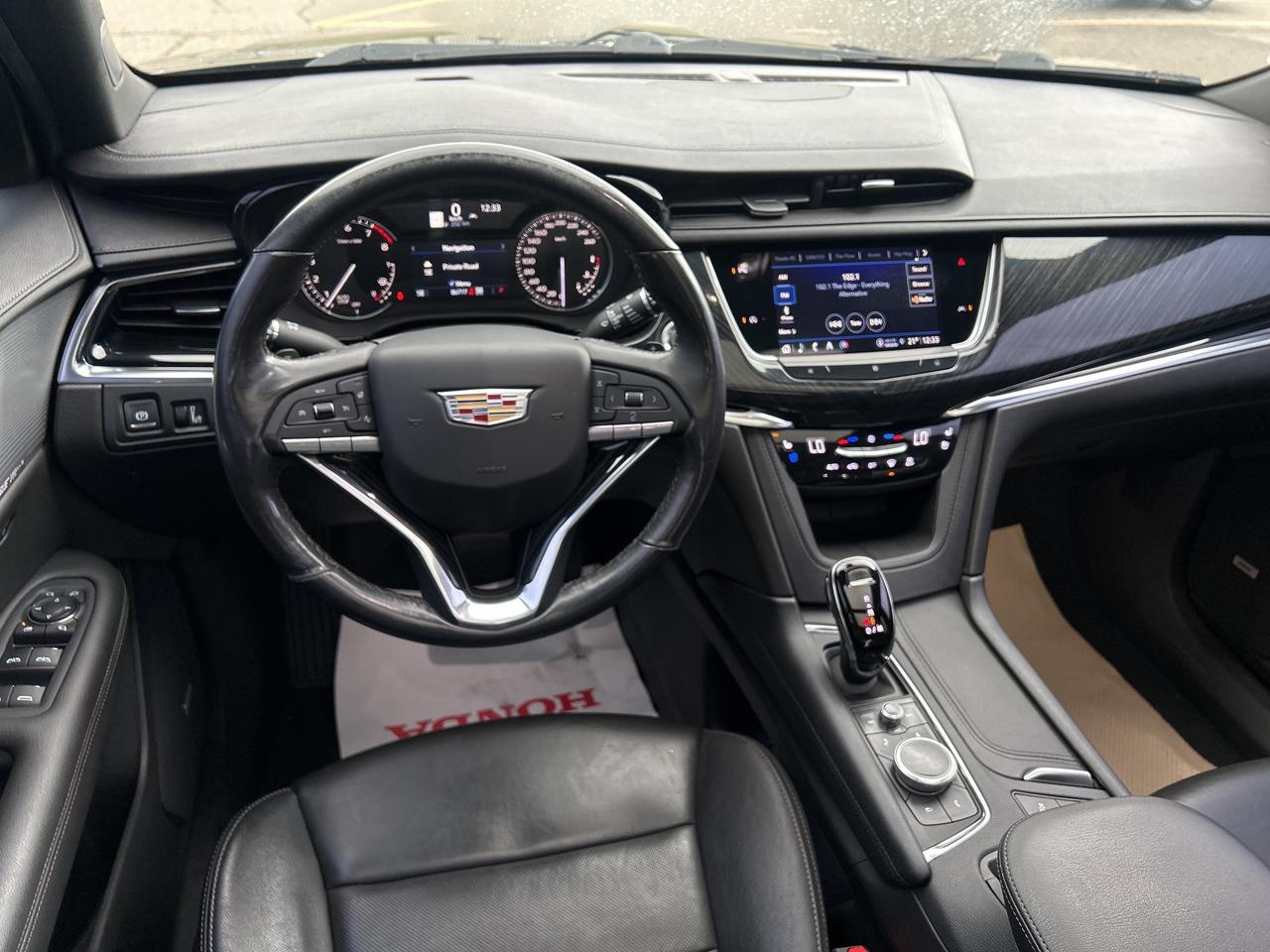 2021 Cadillac XT6 Premium Luxury Nav Carplay Lane Keep 6 Seats Photo