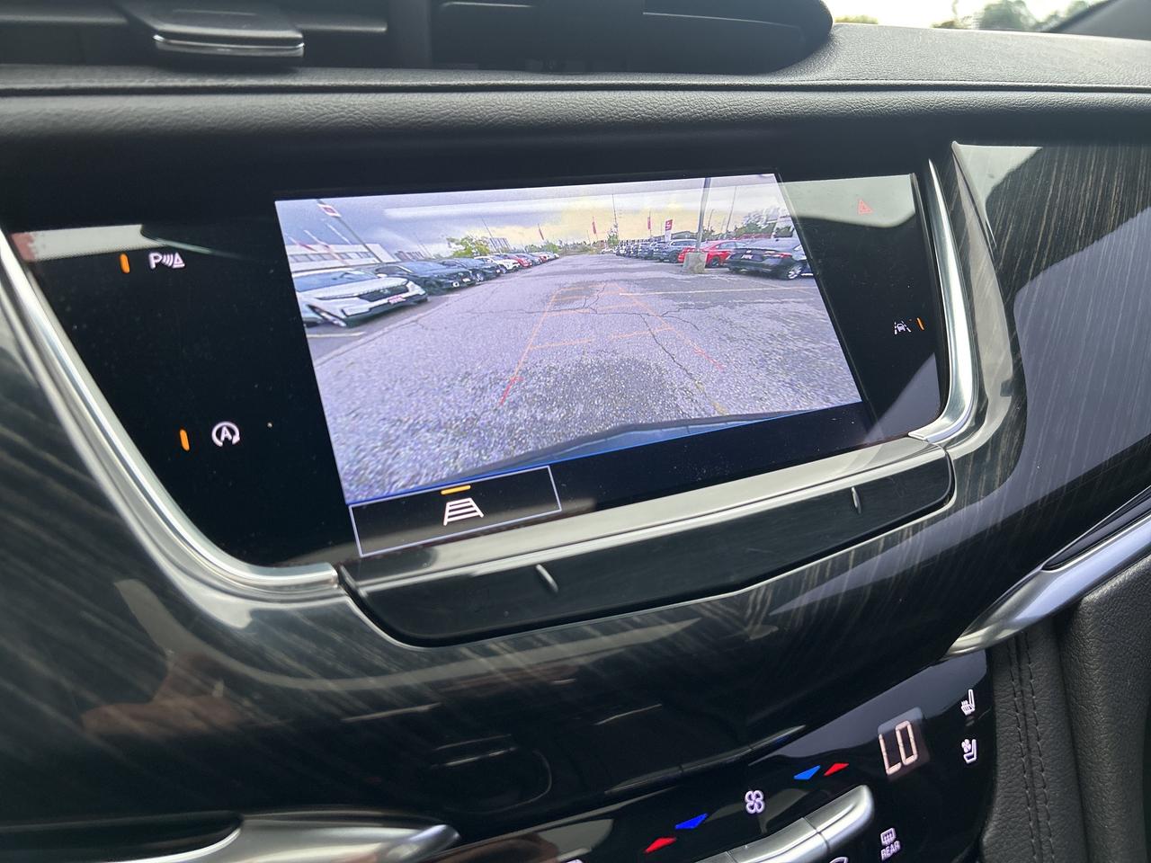 2021 Cadillac XT6 Premium Luxury Nav Carplay Lane Keep 6 Seats Photo