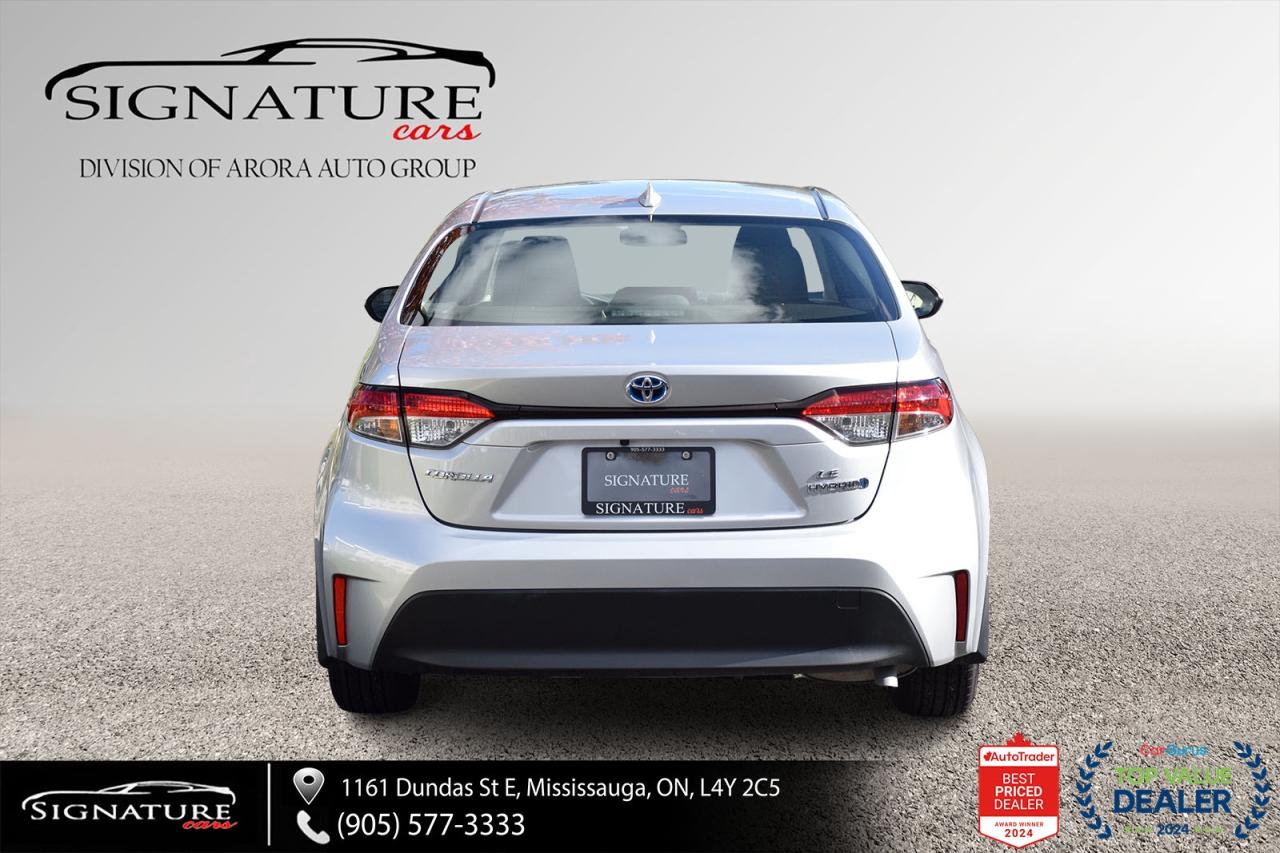 2024 Toyota Corolla Hybrid LE / NO ACCIDENT / CARPLAY / BSM/HTD SEATS/ALLOY Photo