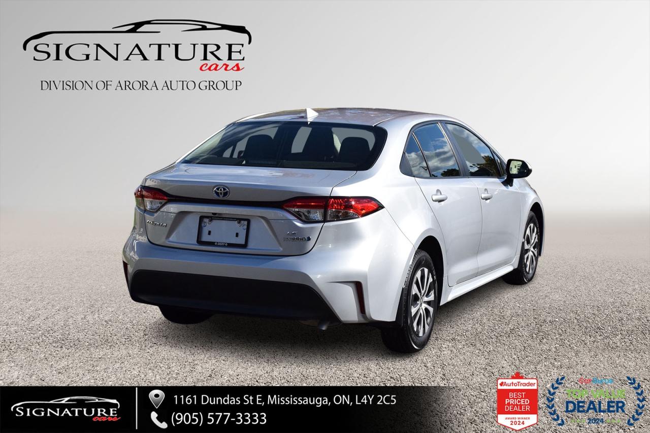 2024 Toyota Corolla Hybrid LE / NO ACCIDENT / CARPLAY / BSM/HTD SEATS/ALLOY Photo3