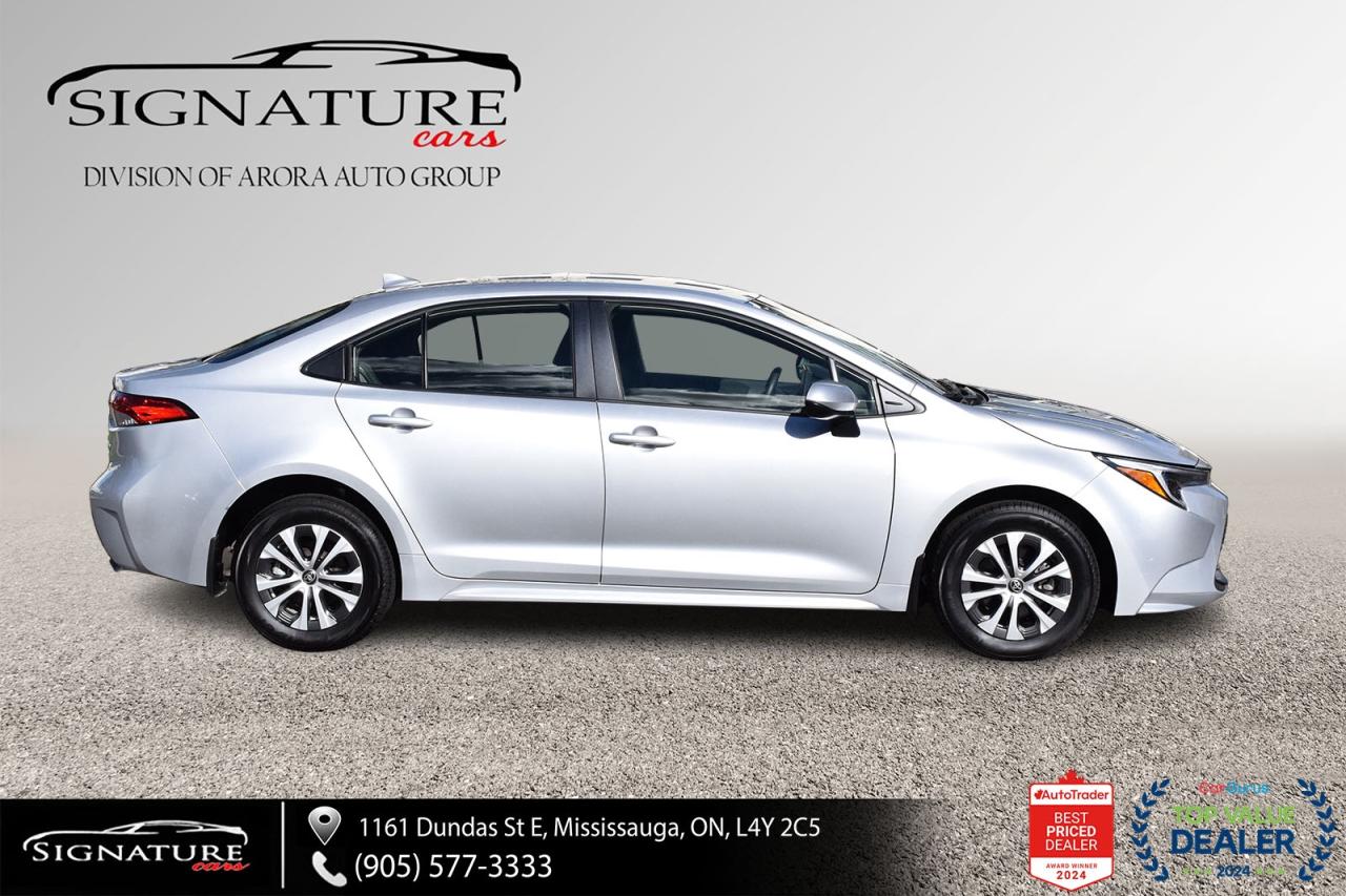 2024 Toyota Corolla Hybrid LE / NO ACCIDENT / CARPLAY / BSM/HTD SEATS/ALLOY Photo2