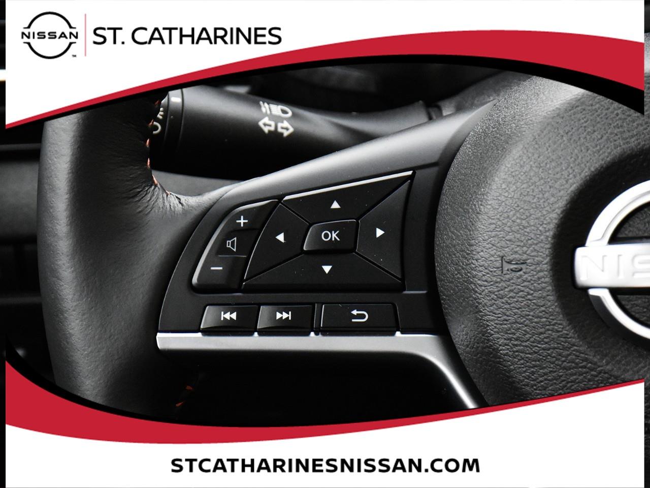 2025 Nissan Sentra SR Photo