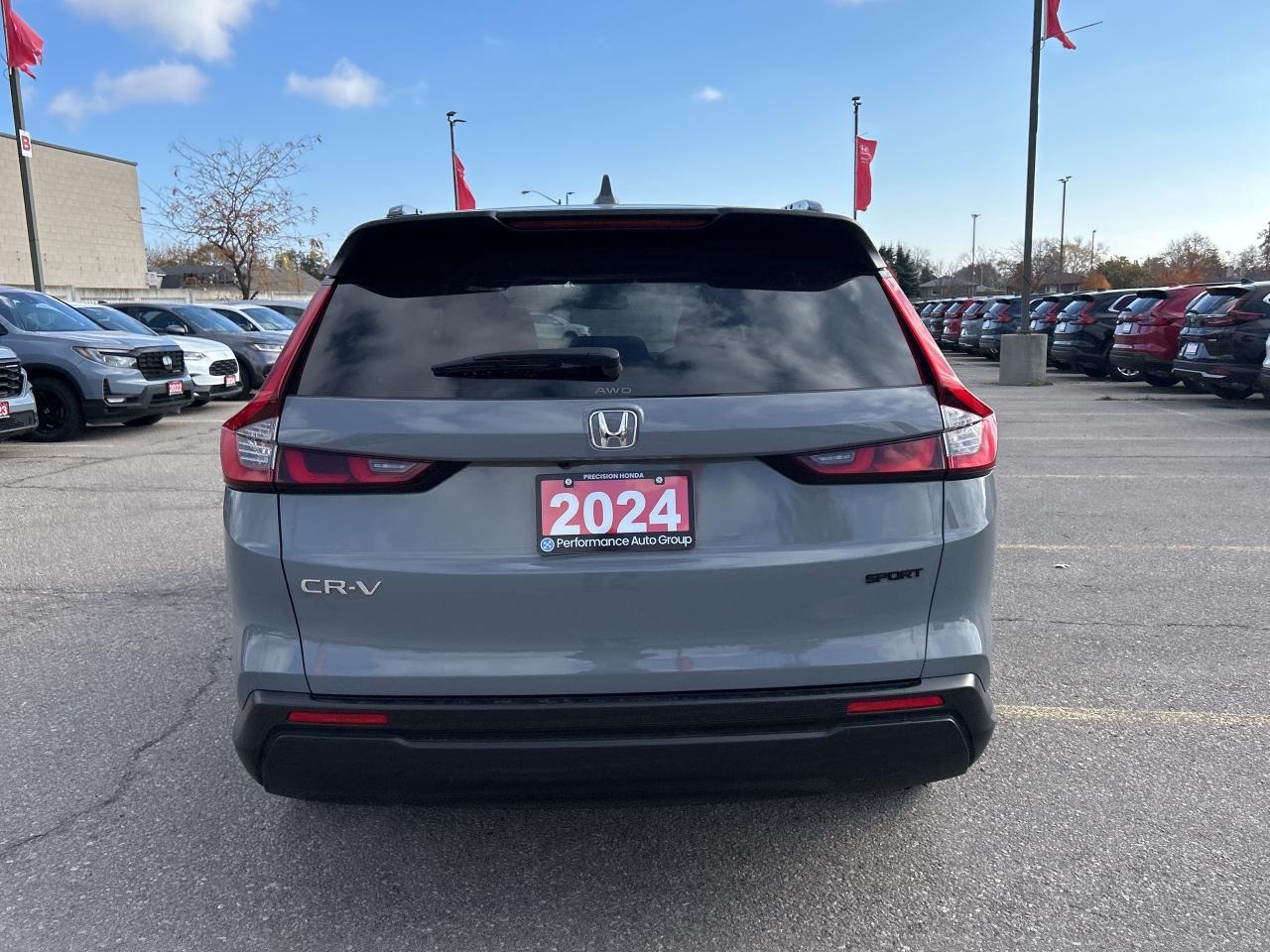 2024 Honda CR-V Sport CarPlay Rear Cam Sunroof Heated Seats Photo4