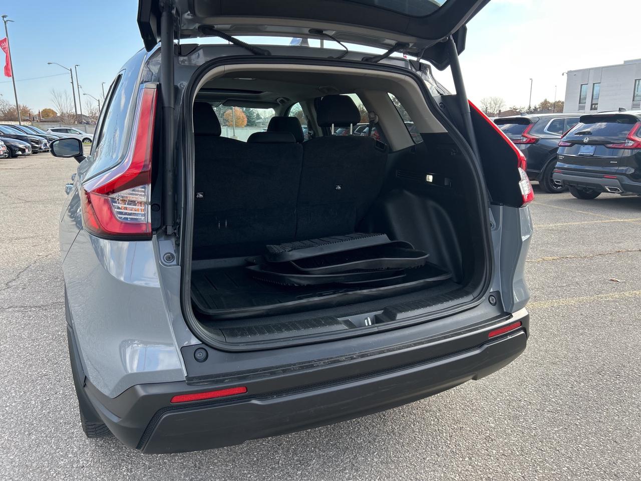 2024 Honda CR-V Sport CarPlay Rear Cam Sunroof Heated Seats Photo