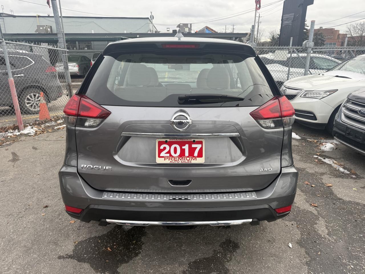 2017 Nissan Rogue *** 3 YEAR WARRANTY INCLUDED *** Photo4