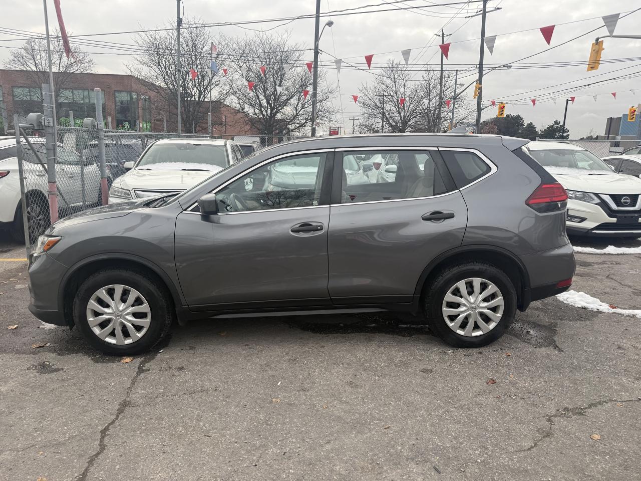 2017 Nissan Rogue *** 3 YEAR WARRANTY INCLUDED *** Photo