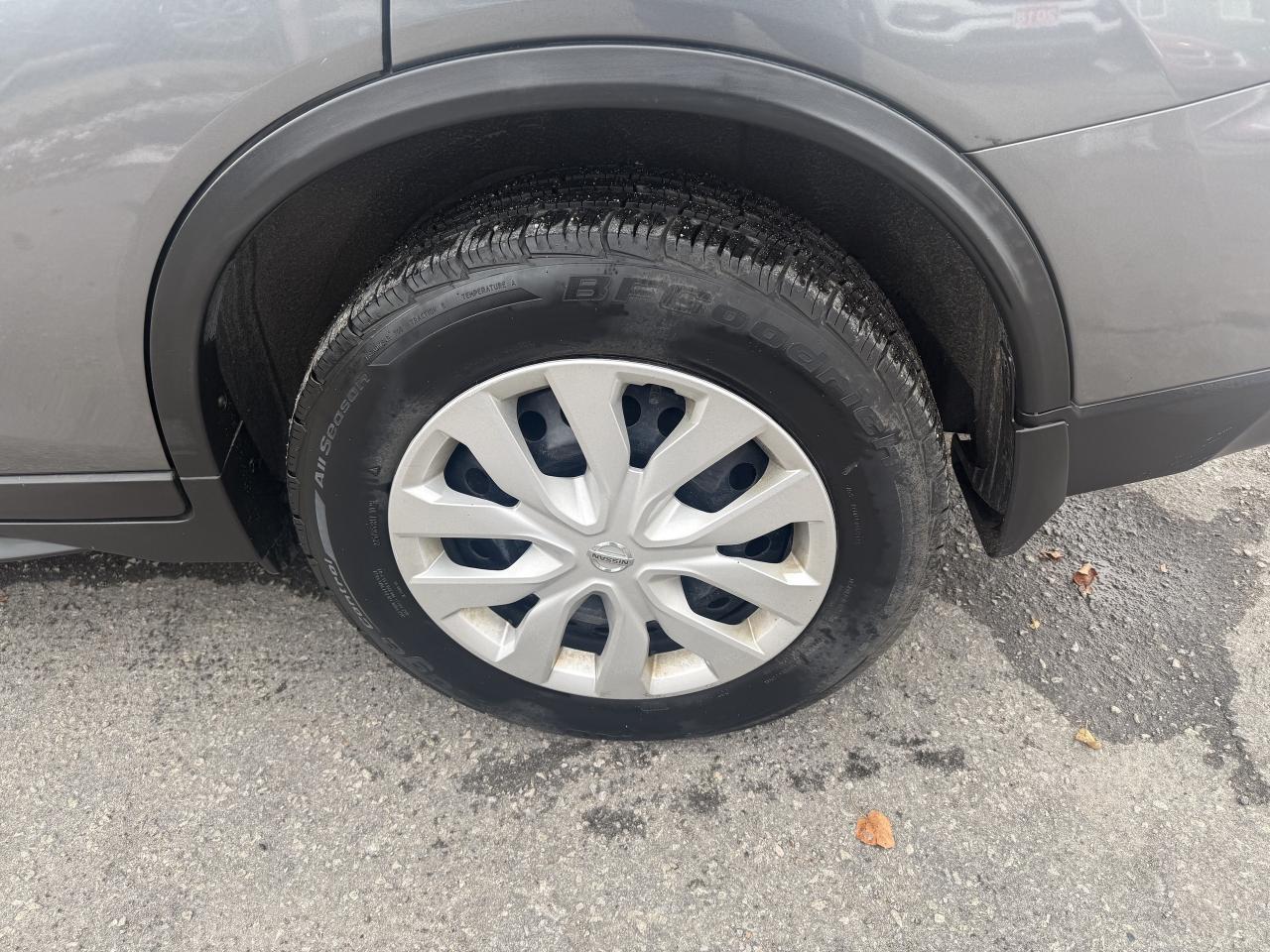 2017 Nissan Rogue *** 3 YEAR WARRANTY INCLUDED *** Photo