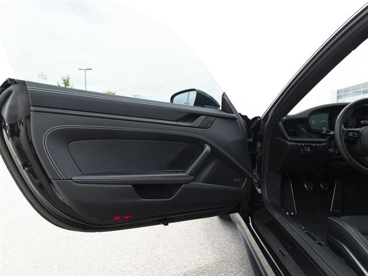 2023 Porsche 911 GT3 with Touring Package Black Photo