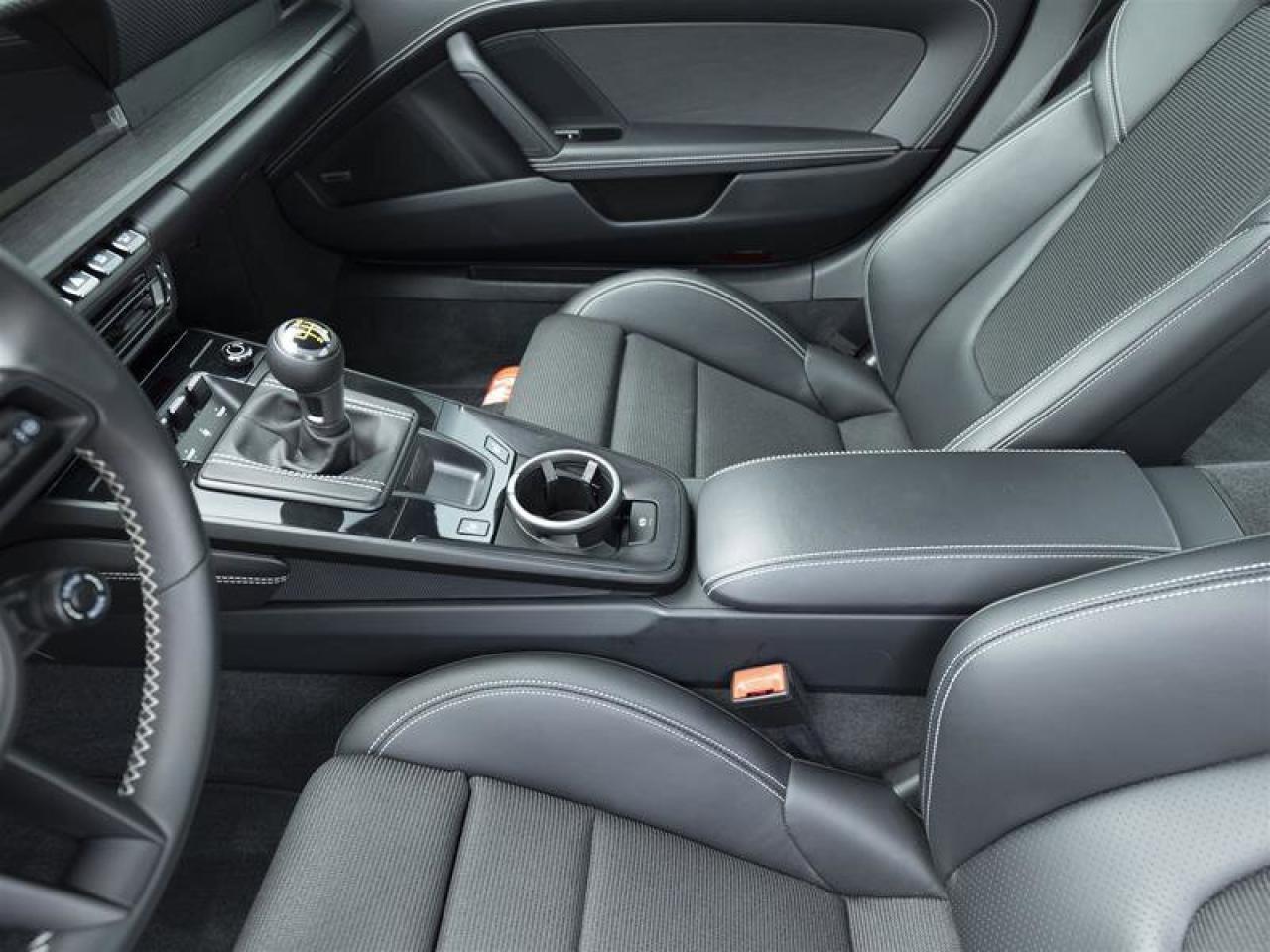 2023 Porsche 911 GT3 with Touring Package Black Photo