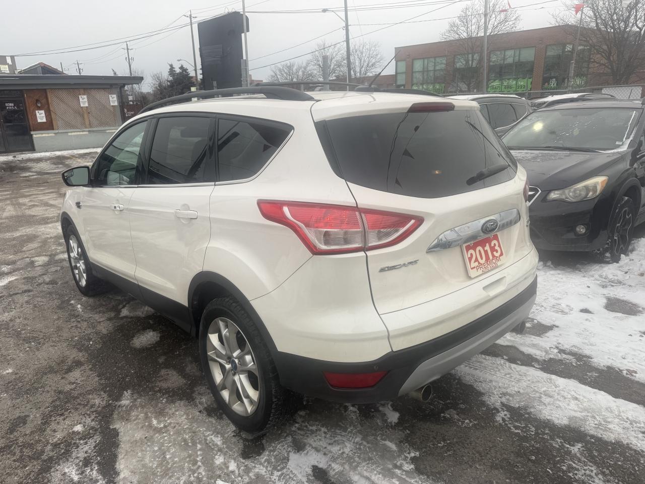 2013 Ford Escape *** 3 YEAR WARRANTY INCLUDED *** Photo