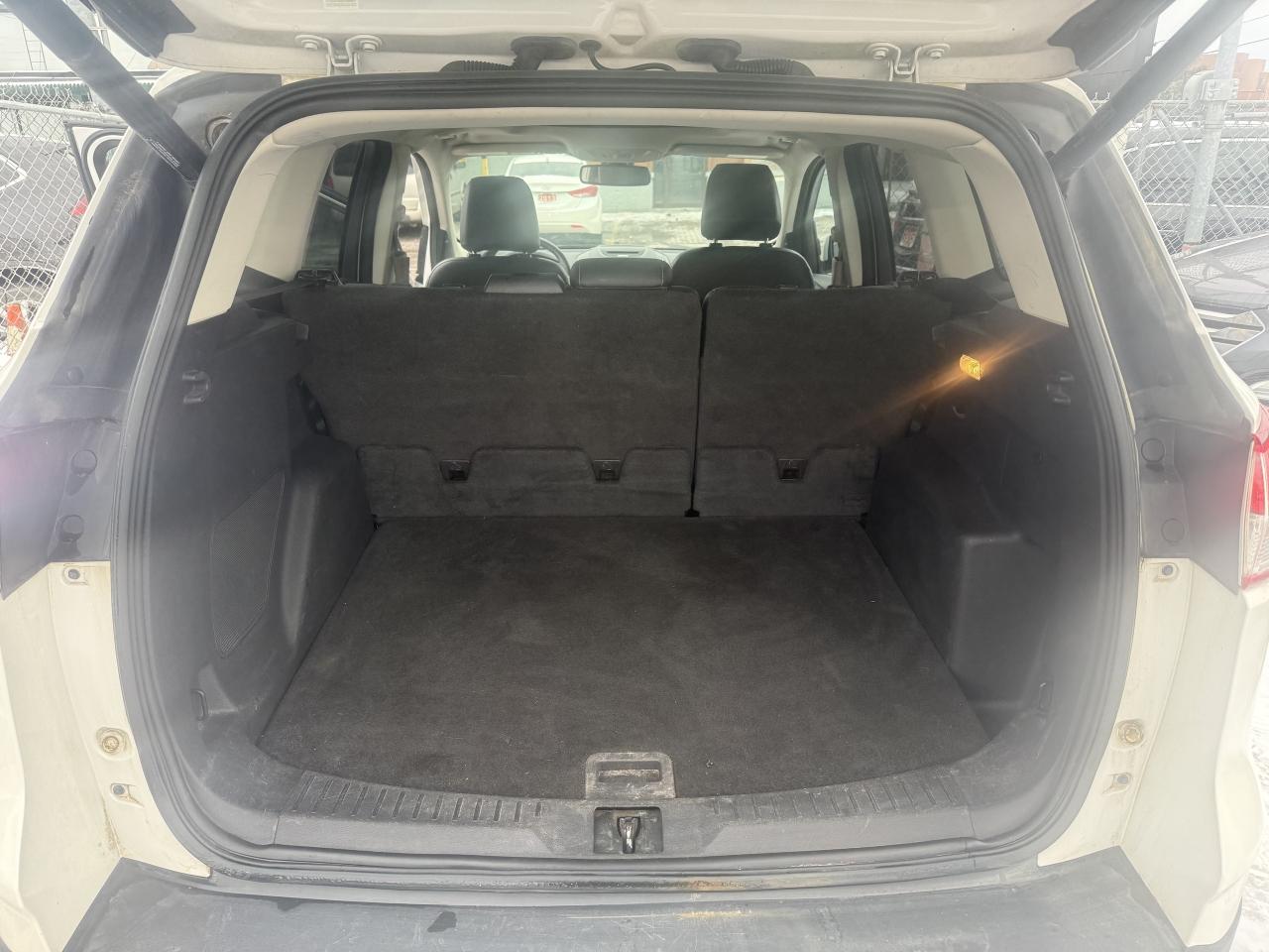 2013 Ford Escape *** 3 YEAR WARRANTY INCLUDED *** Photo