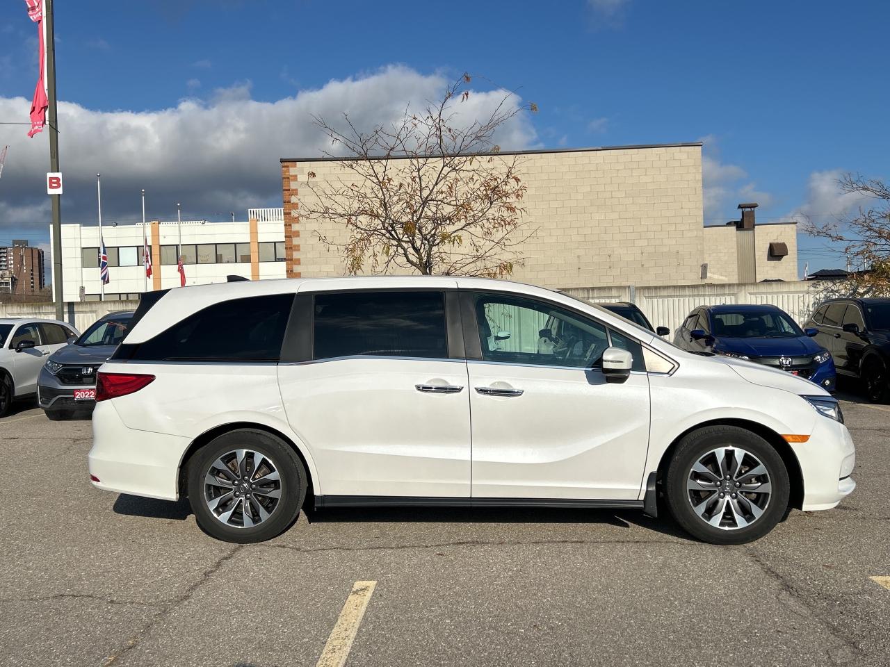 2024 Honda Odyssey EX-L  Leather  Sunroof CarPlay Rear Camera Photo