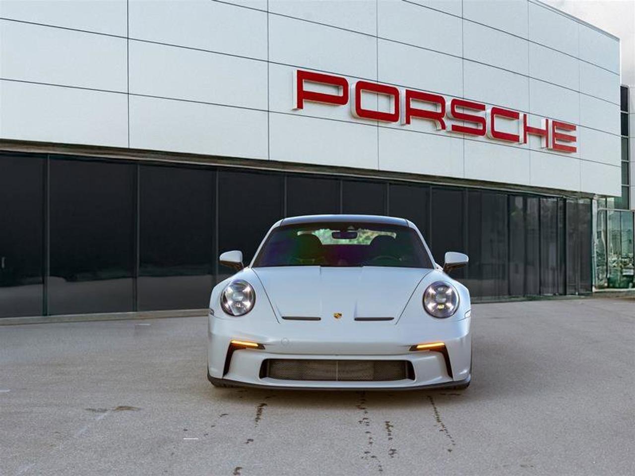 2023 Porsche 911 GT3 with Touring Package Photo1