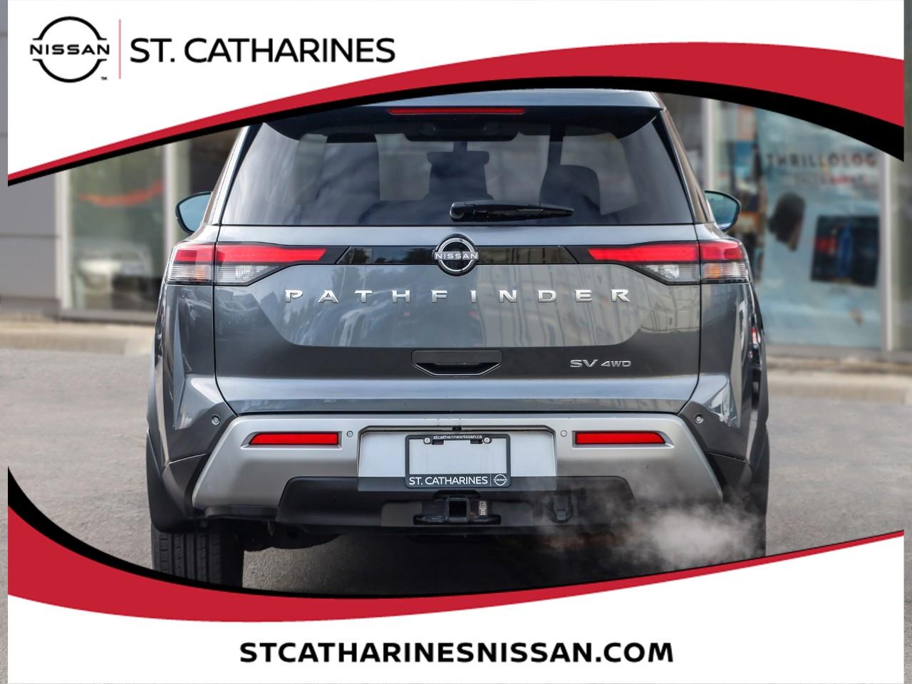 2023 Nissan Pathfinder SV Photo