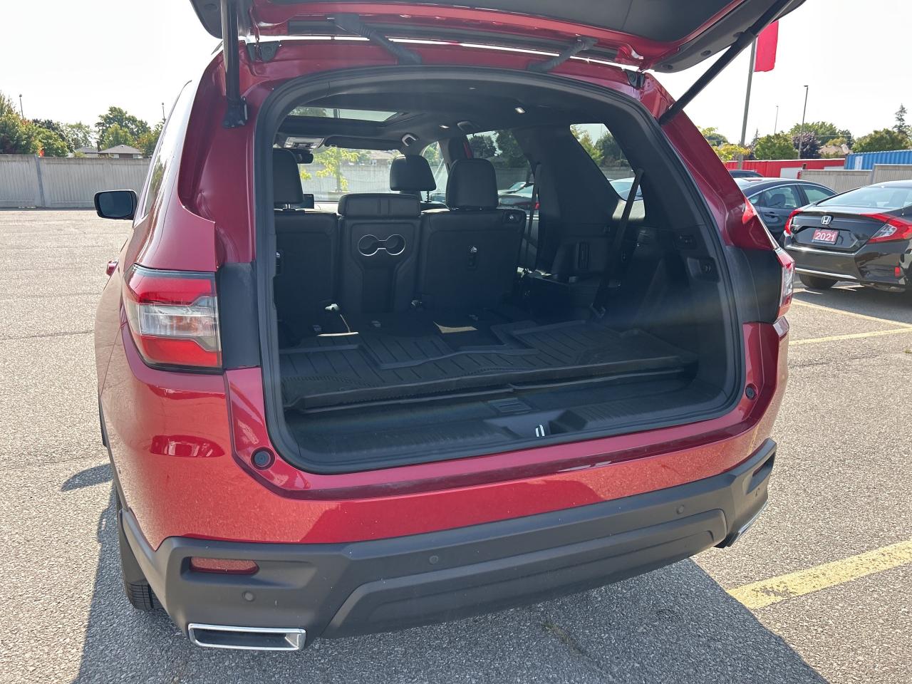 2024 Honda Pilot Black Edition Navigation Sunroof Cool/heated seats Photo