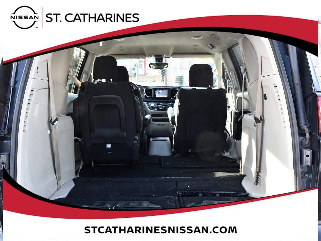 2022 Chrysler Grand Caravan SXT Photo