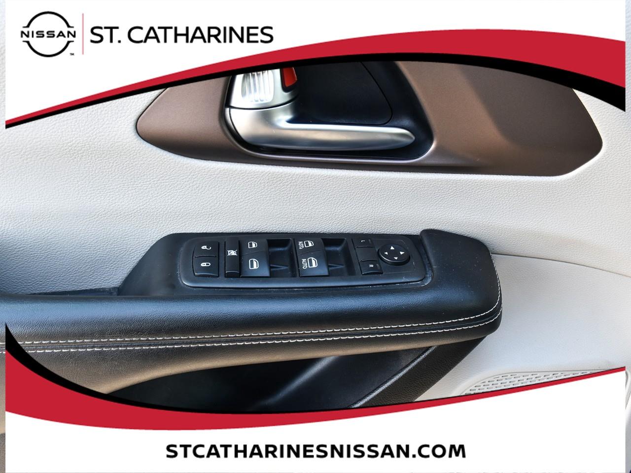 2022 Chrysler Grand Caravan SXT Photo