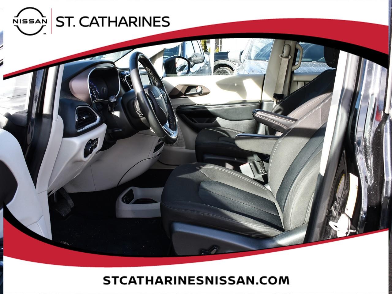 2022 Chrysler Grand Caravan SXT Photo