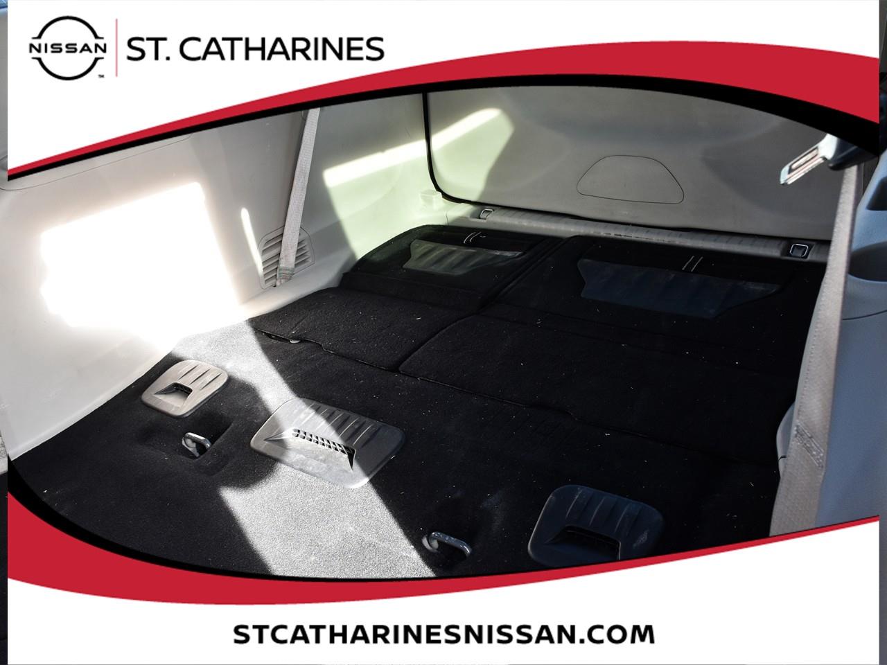 2022 Chrysler Grand Caravan SXT Photo