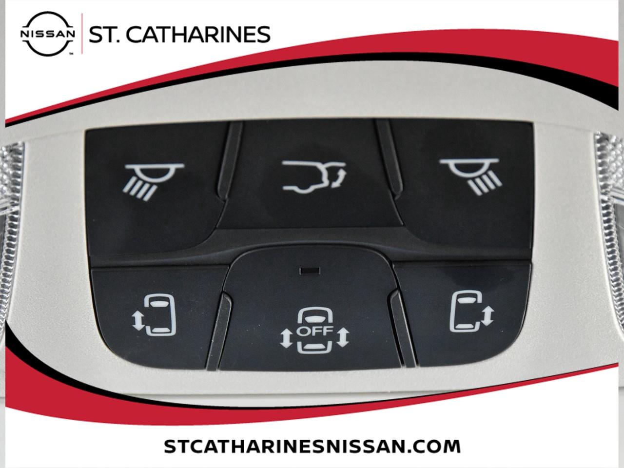 2022 Chrysler Grand Caravan SXT Photo