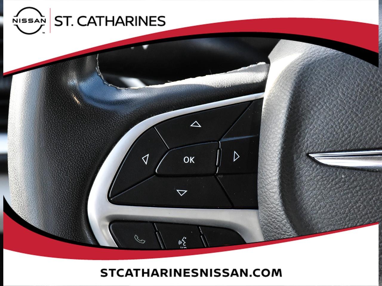 2022 Chrysler Grand Caravan SXT Photo