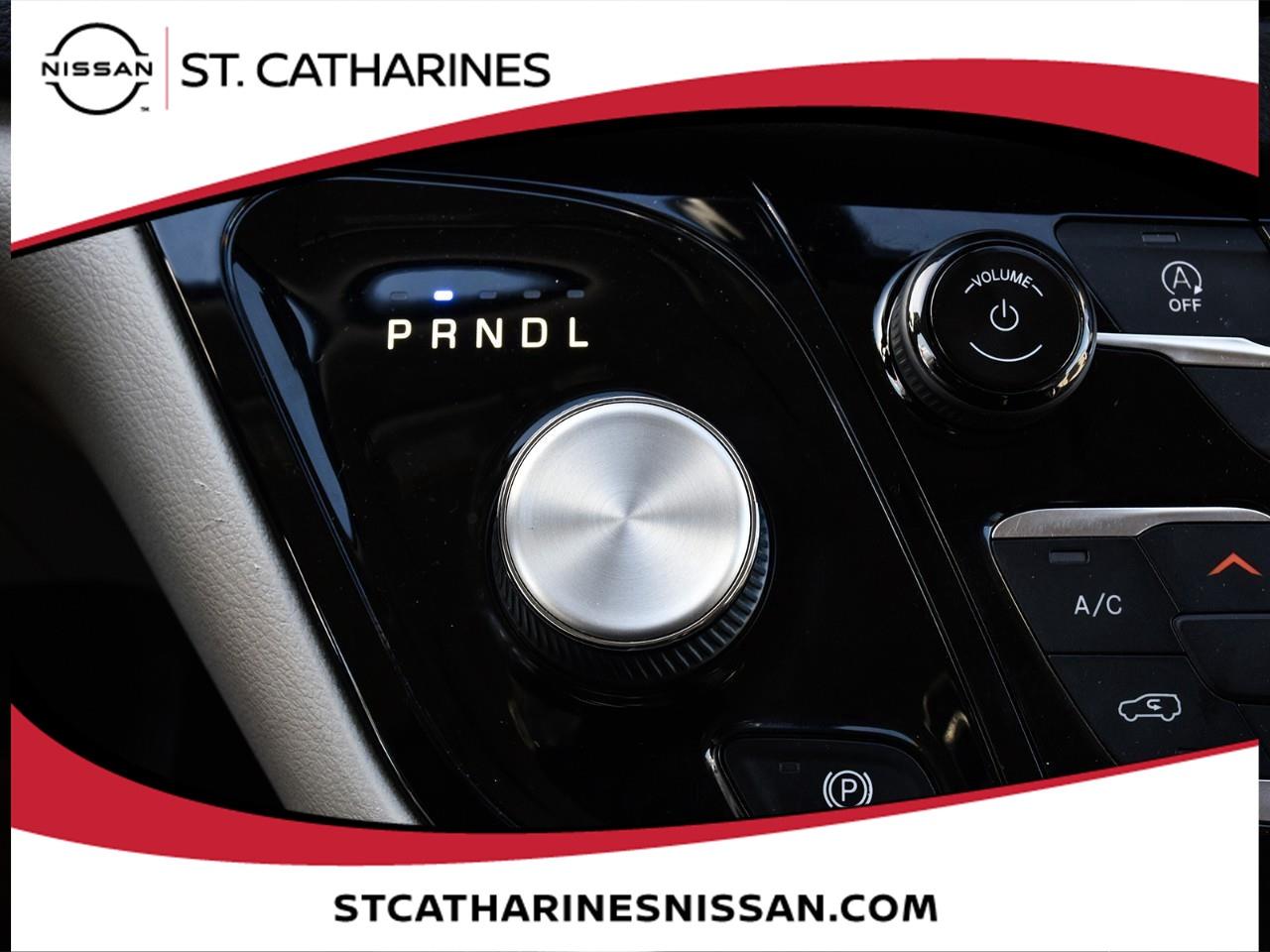 2022 Chrysler Grand Caravan SXT Photo