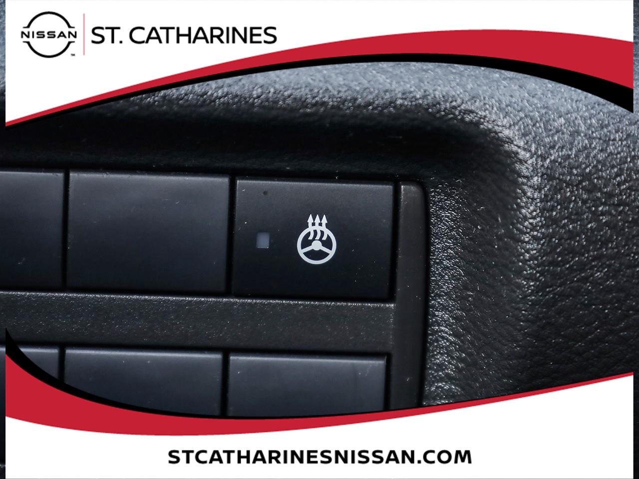 2023 Nissan Kicks SV Photo