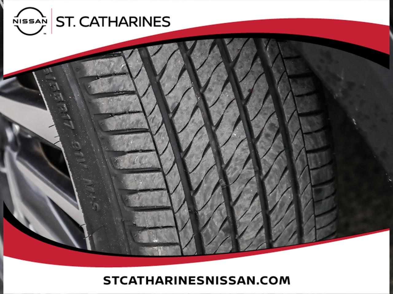 2023 Nissan Kicks SV Photo