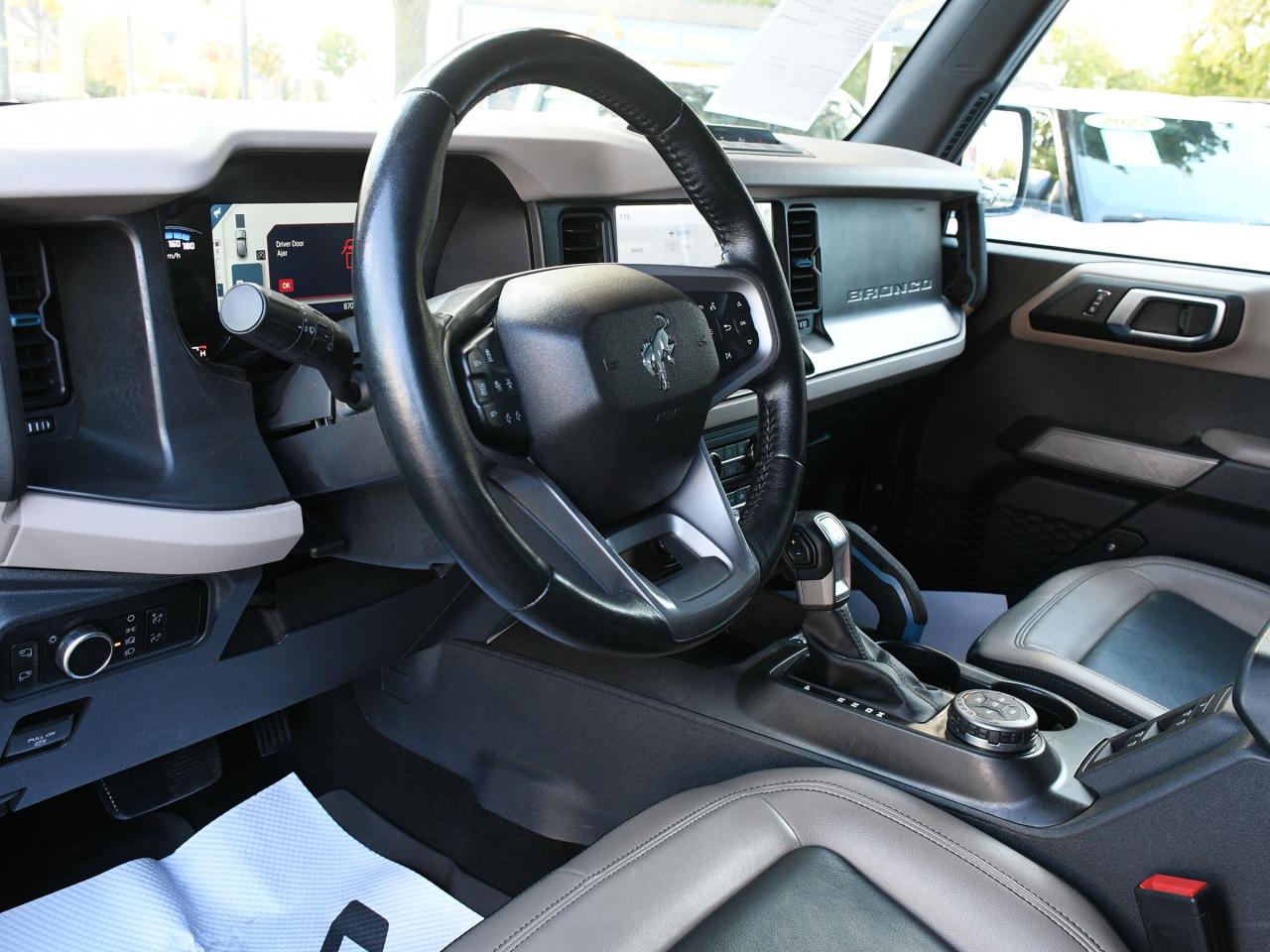 2023 Ford Bronco Base Certified   WildTrak   Backup Camera   Blueto Photo