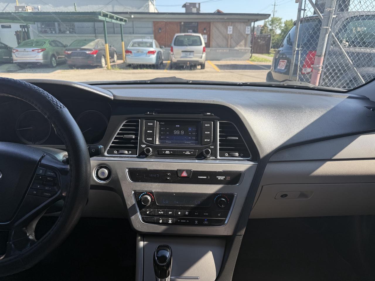 2015 Hyundai Sonata *** 3 YEAR WARRANTY INCLUDED *** Photo