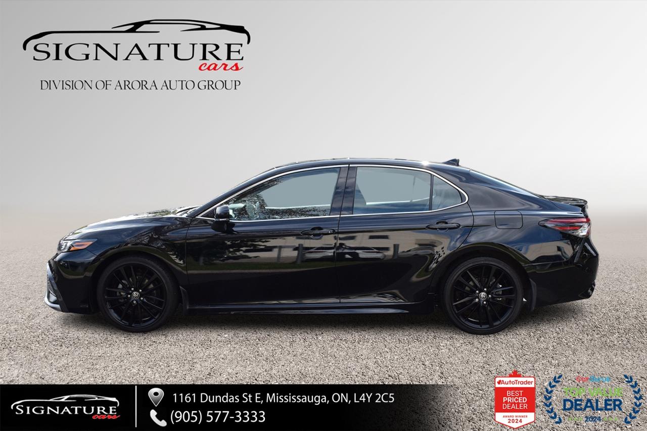 2022 Toyota Camry HYBRID XSE / NO ACCIDENT /SUNROOF /LEATHER / CARPLAY/BSM Photo
