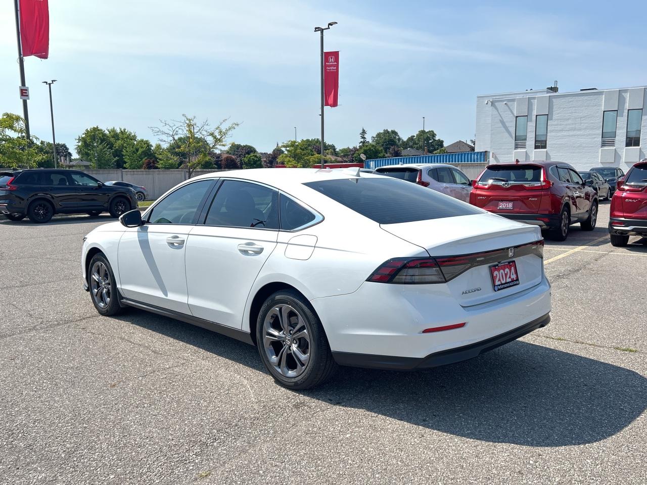 2024 Honda Accord Sedan EX  Sunroof  Carplay  Rear Camera  Honda Sensing Photo3