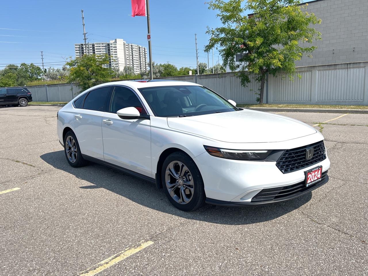 2024 Honda Accord Sedan EX  Sunroof  Carplay  Rear Camera  Honda Sensing Photo