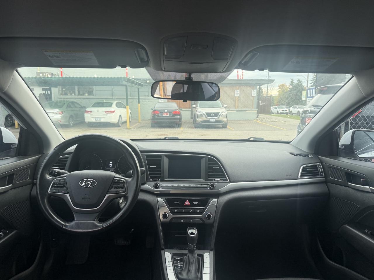 2017 Hyundai Elantra *** 3 YEAR WARRANTY INCLUDED *** Photo